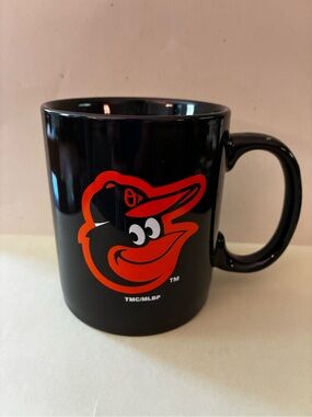 Baltimore Orioles Ceramic Mug Black MLB Cartoon Bird The Memory Company